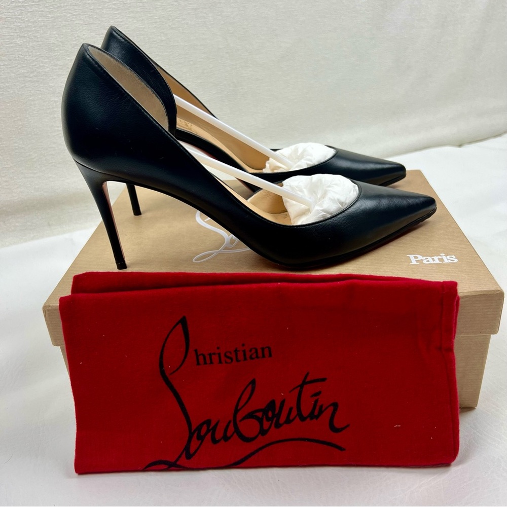 Christian Louboutin Black Leather Heels 38.5 Red Bottom Shoes